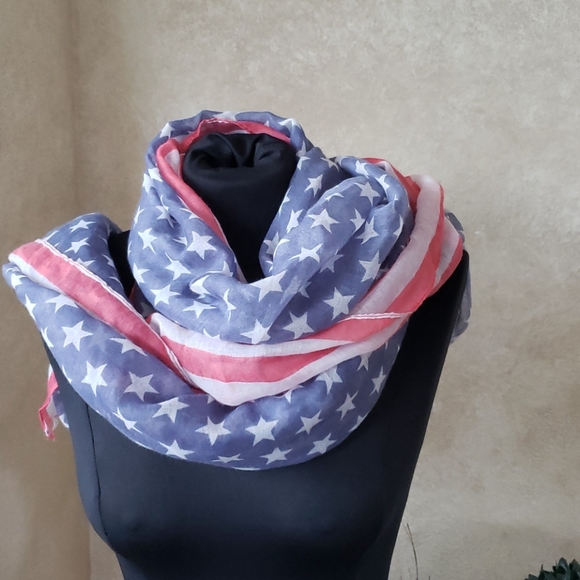 Cotton On American Flag Wrap Scarf Frayed NWT - Picture 5 of 8